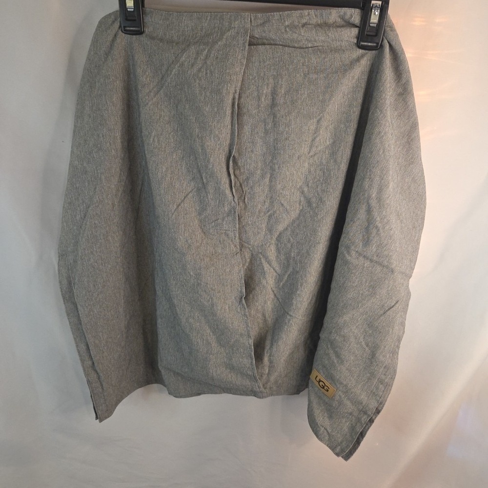 UGG‎ Standard Pillow Sham Cover Gray Rectangle Solid
